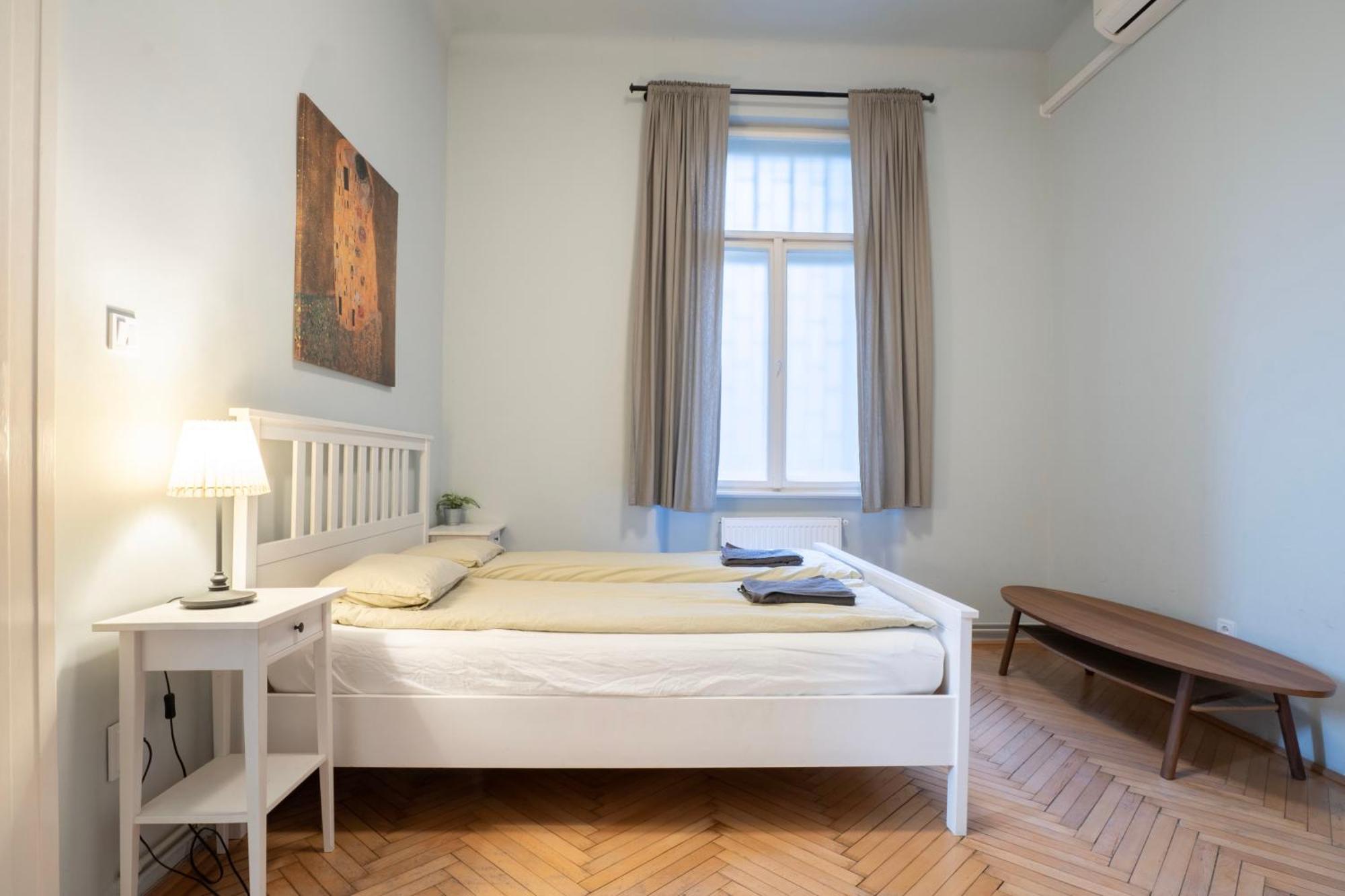 בודפשט Super Comfort Apartment With 3 Rooms Next To Opera מראה חיצוני תמונה